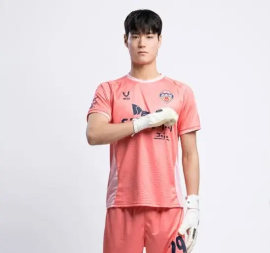 Football Heo Jae-won Bio, Bayern Munich Soccer Heo Jae-won Bio, Bayern Munich